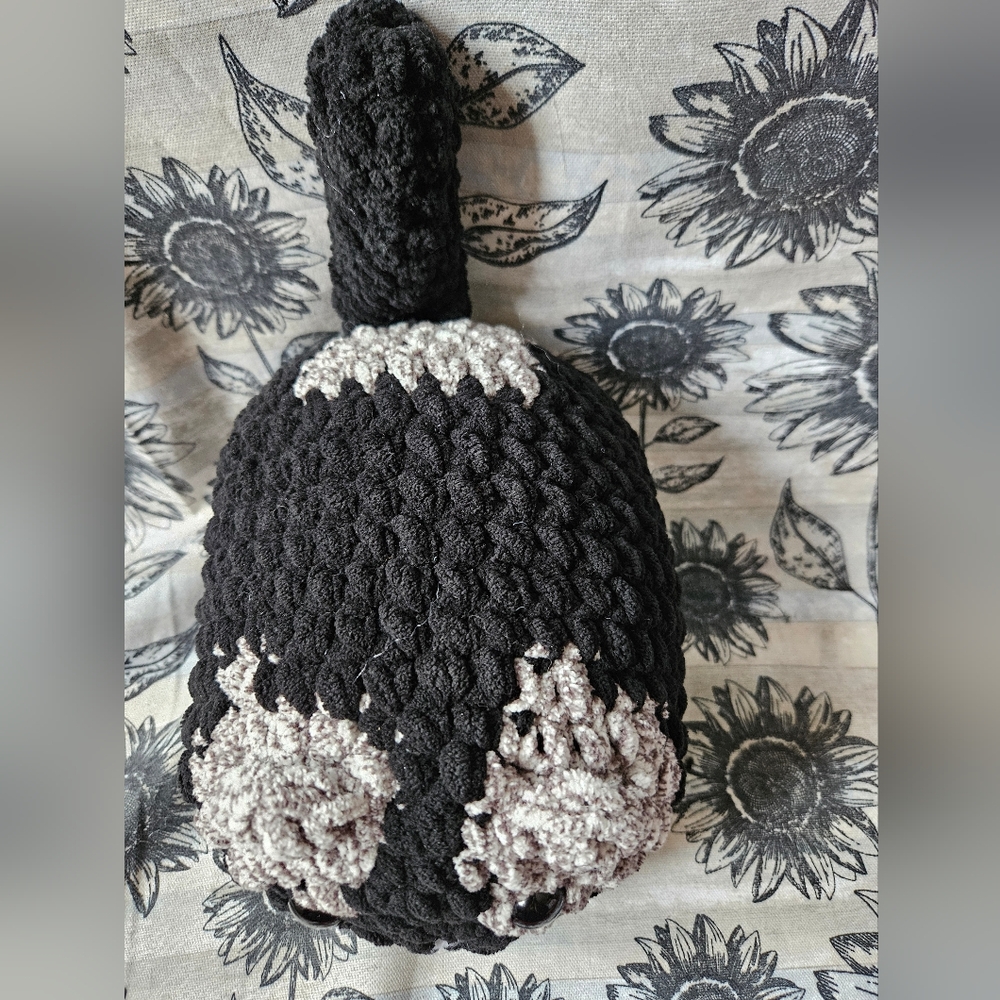 Crochet Calico Loaf Cat Amigurumi Plushie - Picture 4 of 10